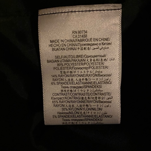 BCBG Blazer black cropped collarless. - Picture 7 of 10